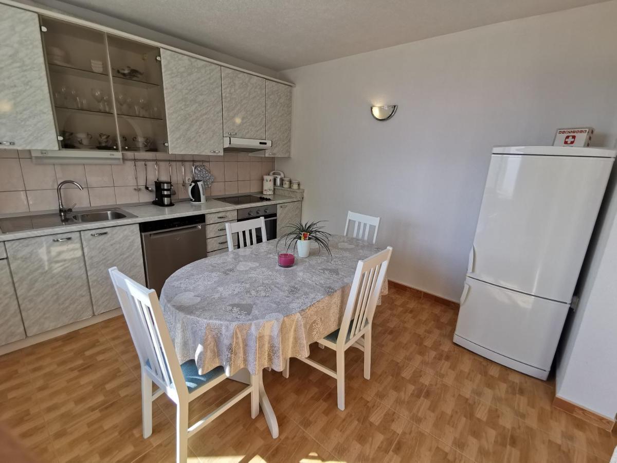 Turina Apartments Makarska Eksteriør billede