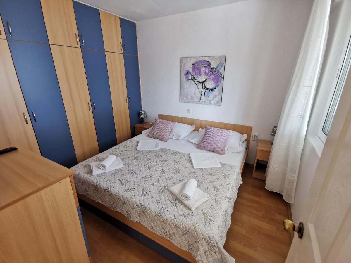 Turina Apartments Makarska Eksteriør billede