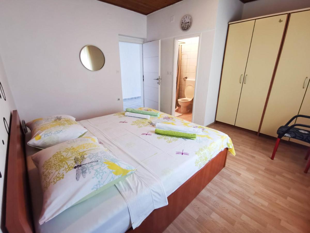 Turina Apartments Makarska Eksteriør billede