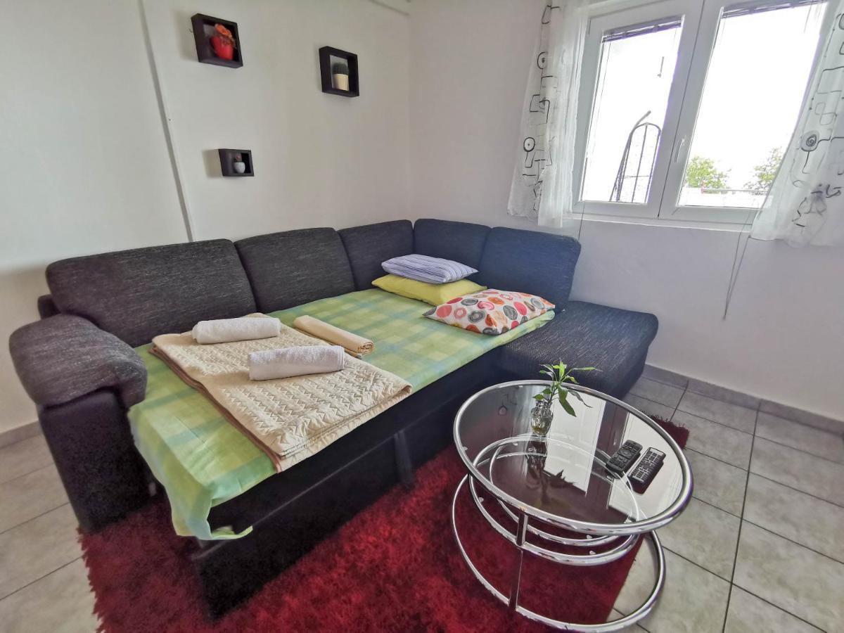 Turina Apartments Makarska Eksteriør billede