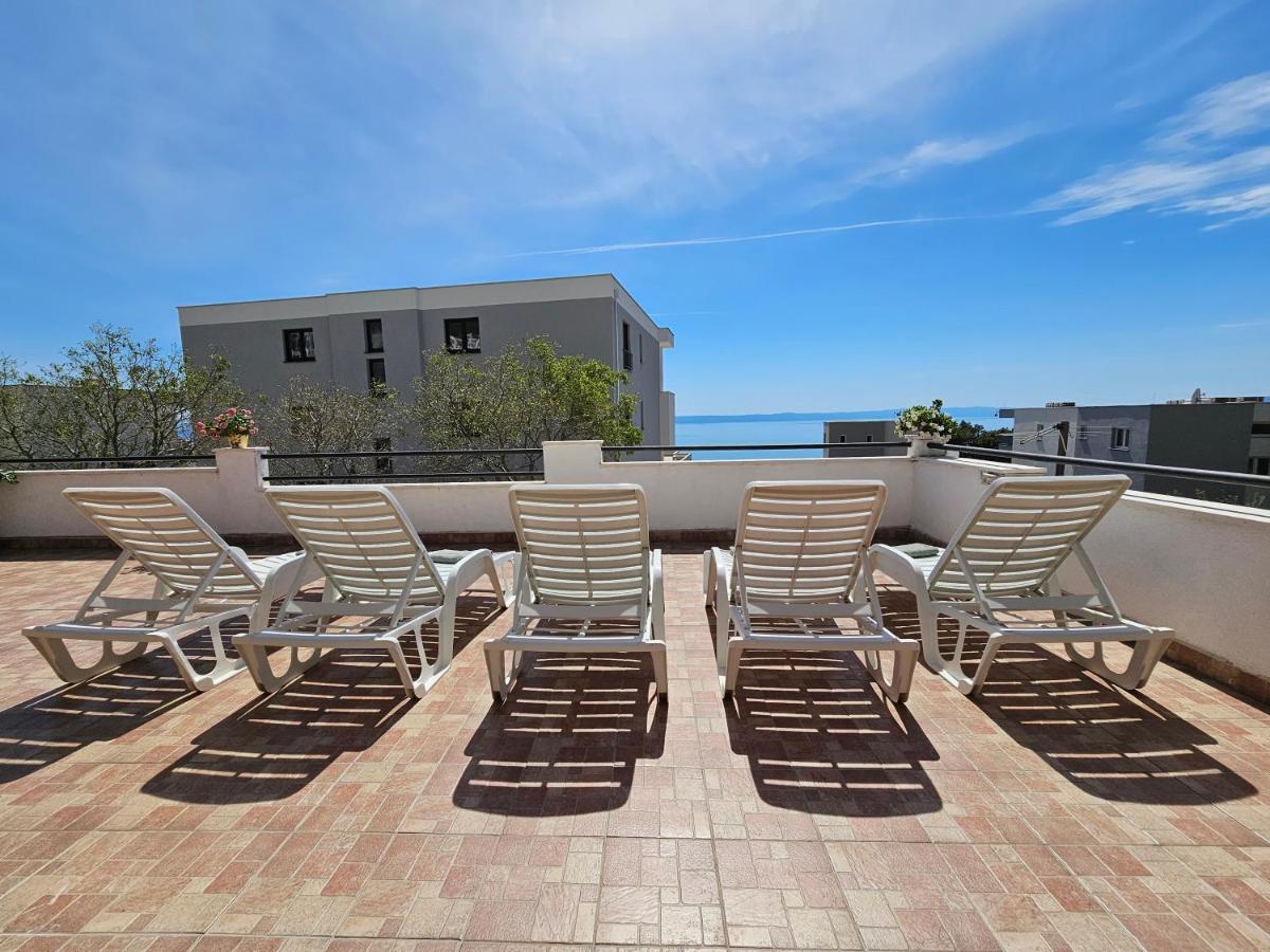 Turina Apartments Makarska Eksteriør billede